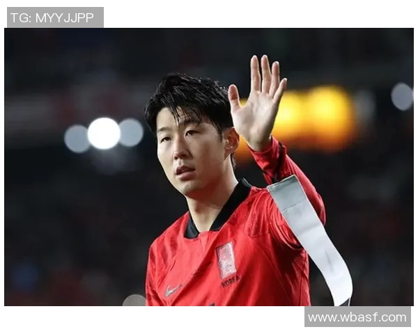 韩国明星足球球星崭露头角：从绿茵场到银幕的多重身份探索